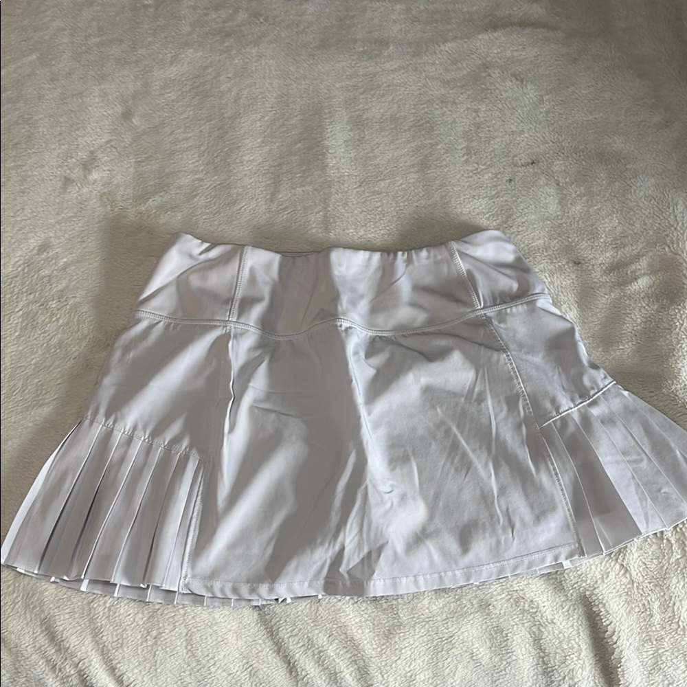Mondetta White Mini Athletic Skater Skirt